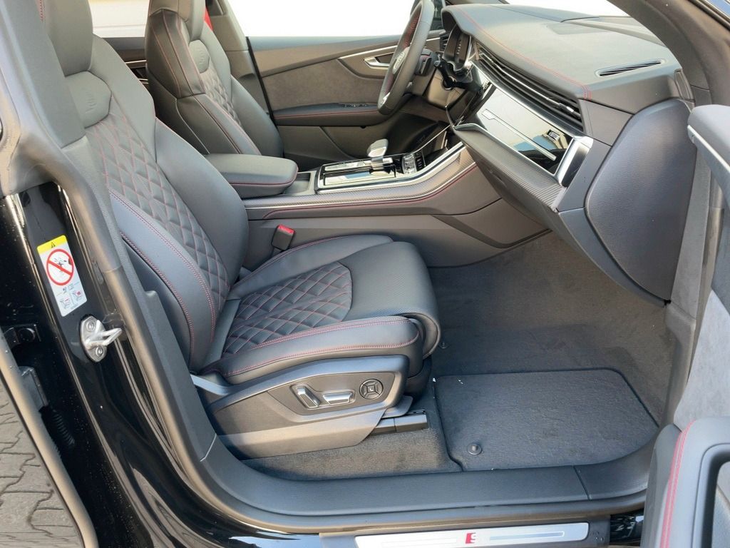 Audi Q8 50 TDI quattro S-line | FACELIFT | německé předváděcí auto | skladem | ihned k předání | naftové sportovní SUV coupé | maximální výbava | super cena | nákup online | auto eshop | AUTOiBUY.com